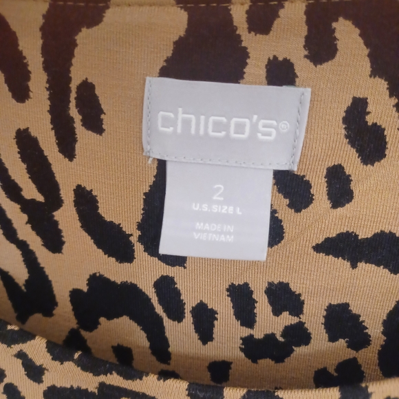 Chico's Animal Print Blouse. Size Large (2) - Picture 5 of 5